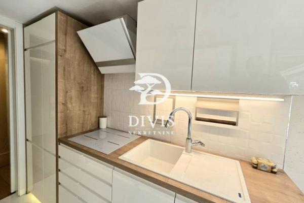 Slika 4 - Bulevar Arsenija Čarnojevića , Dvoiposoban stan na prodaju, 72m2, 295.000€